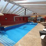 Leon Finca Montimar